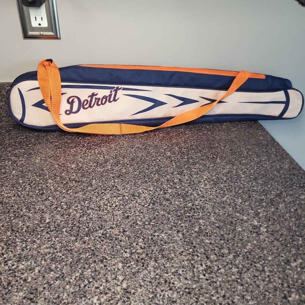 Detroit Tigers‎ Miller Lite Bat Sling Cooler 6-Pack Can Carrier SGA 2025 MLB